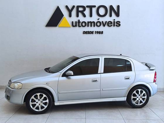 CHEVROLET ASTRA 2.0 MPFI ADVANTAGE 8V FLEX 4P MANUAL